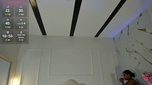 Candaceoweens online show from 11/22/25, 03:38