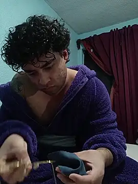 Snapshot of DocPepino chatting on 11/05/25, 04:26 DocPepino online show from 11/05/25, 04:26