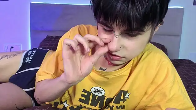 Alex Vallley online show from 12/18/25, 11:08