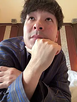 waka3232 online show from 04/05/26, 01:45