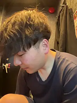 waka3232 online show from 02/19/26, 11:07