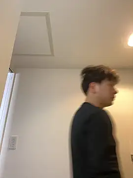 waka3232 online show from 11/28/25, 02:01