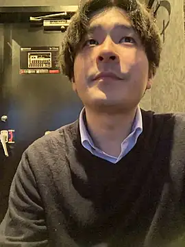 waka3232 online show from 10/31/25, 11:40