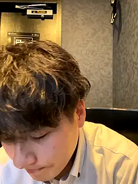 waka3232 online show from 11/23/25, 10:58