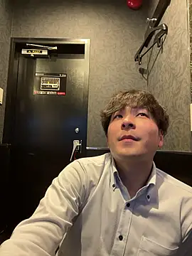 waka3232 online show from 03/06/26, 11:05