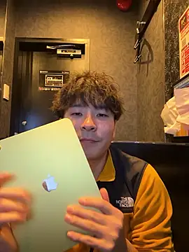 waka3232 online show from 11/22/25, 01:26