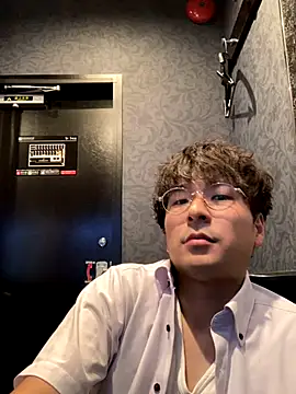 waka3232 online show from 09/24/25, 11:39