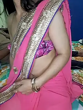 Cute-Zarina online show from 10/29/25, 06:40