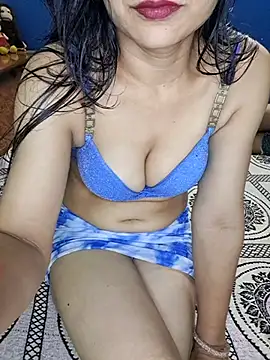 Cute-Zarina online show from 10/04/25, 05:47