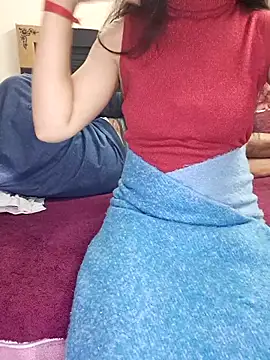 Cute-Zarina online show from 12/01/25, 04:19