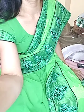 Cute-Zarina online show from 11/21/25, 05:23