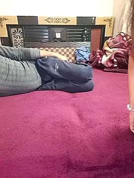 Cute-Zarina online show from 12/20/25, 06:33