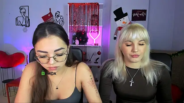 Snapshot of kiki_swan chatting on 01/07/26, 06:51 kiki swan online show from 01/07/26, 06:51