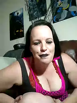 cattlegurl online show from 10/06/25, 03:51