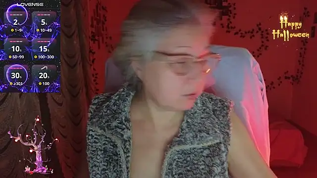 Wane Witch online show from 10/30/25, 08:06