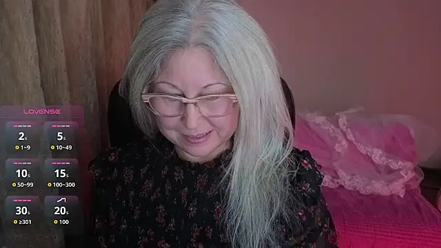 Wane Witch online show from 11/14/25, 02:21