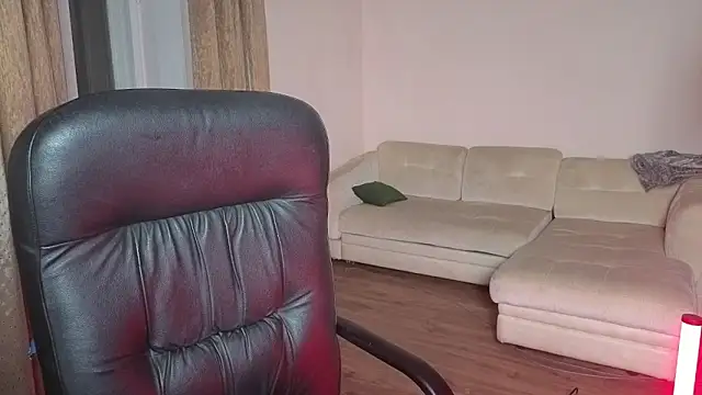 Wane Witch online show from 10/19/25, 05:59