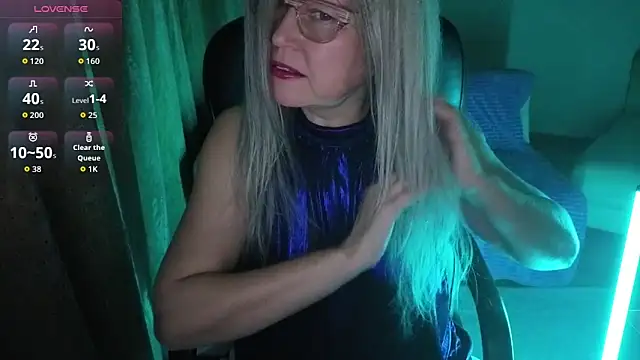 Wane Witch online show from 11/28/25, 06:30