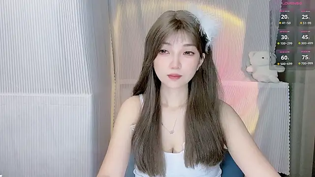 Evelyn-168 online show from 10/05/25, 02:19