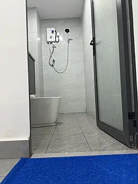 Snapshot of TOP_yoyo chatting on 03/12/25, 05:49 TOP yoyo online show from 03/12/25, 05:49