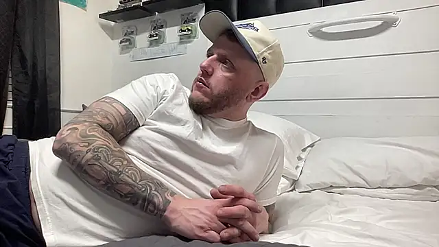 Snapshot of Thegreatwhitepipe chatting on 10/06/25, 09:21 Thegreatwhitepipe online show from 10/06/25, 09:21