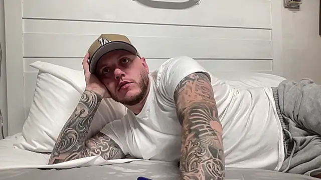 Snapshot of Thegreatwhitepipe chatting on 09/22/25, 10:10 Thegreatwhitepipe online show from 09/22/25, 10:10