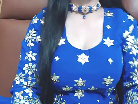 Snapshot of RealNaina chatting on 10/20/25, 05:46 RealNaina online show from 10/20/25, 05:46