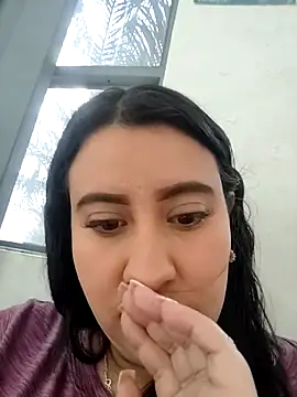 mialorents online show from 11/26/25, 08:42