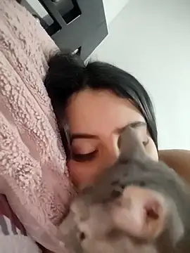 mialorents online show from 11/23/25, 06:51