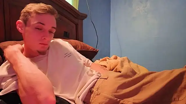 Ilovepussy1911 online show from 04/03/26, 08:37