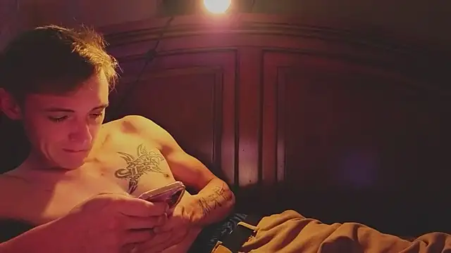 Ilovepussy1911 online show from 04/11/26, 05:37