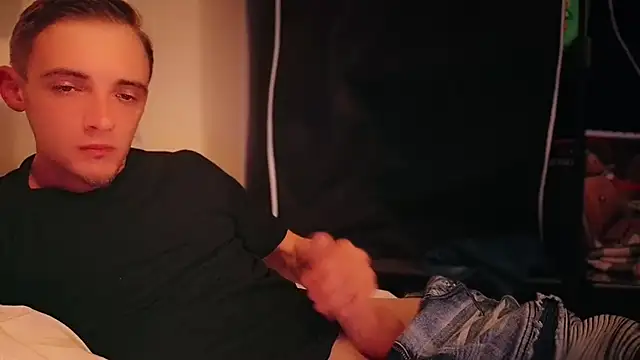 Ilovepussy1911 online show from 08/07/26, 02:56