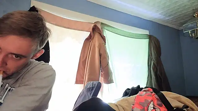 Ilovepussy1911 online show from 03/22/26, 04:30