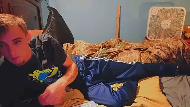 Ilovepussy1911 online show from 04/02/26, 08:54