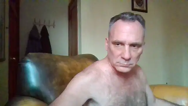 HunkofRock online show from 10/27/25, 04:52