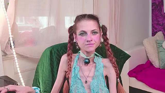 KittyRaine online show from 03/31/26, 12:29