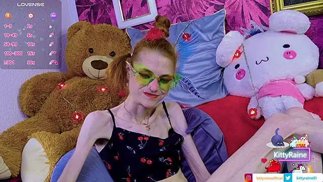 Snapshot of KittyRaine chatting on 06/24/26, 12:59 KittyRaine online show from 06/24/26, 12:59