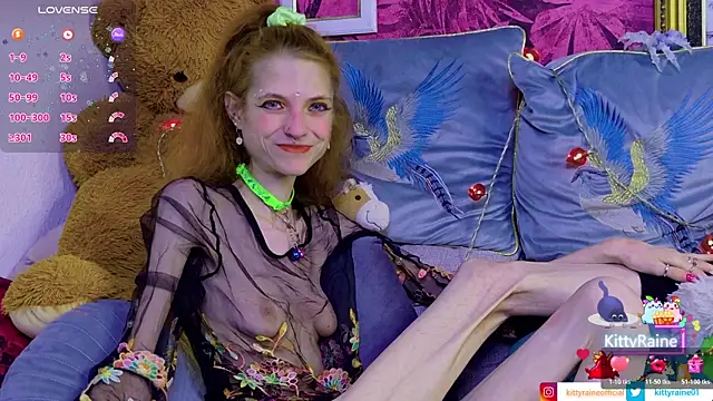 Snapshot of KittyRaine chatting on 07/06/26, 01:40 KittyRaine online show from 07/06/26, 01:40