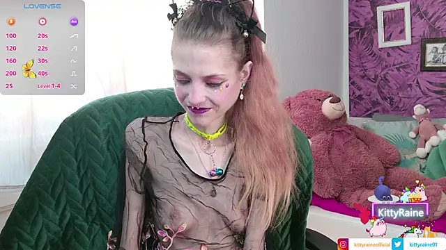 KittyRaine online show from 04/26/26, 01:19