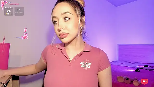 Amorkiss  online show from 09/30/25, 09:37