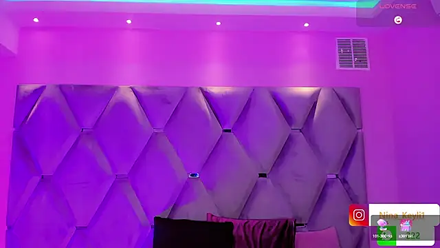 Nina Keyli online show from 12/20/25, 07:50