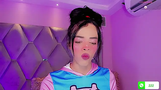 Nina Keyli online show from 11/17/25, 07:40