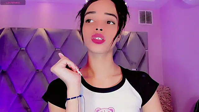 Nina Keyli online show from 11/14/25, 07:28