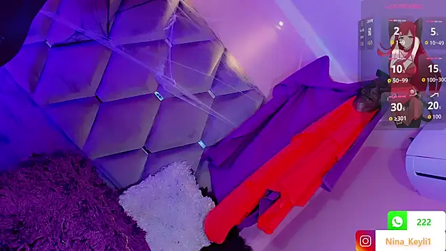 Nina Keyli online show from 10/20/25, 08:09