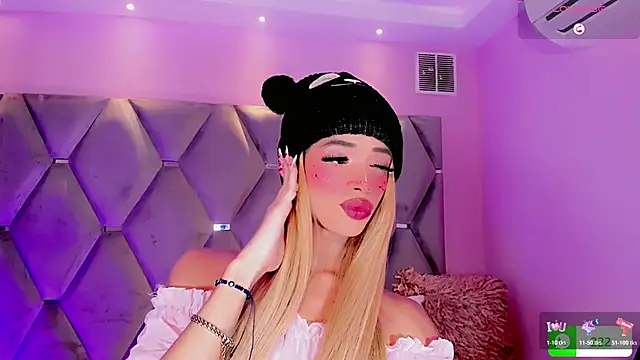 Nina Keyli online show from 11/16/25, 07:51