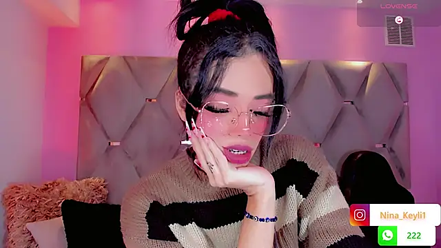 Nina Keyli online show from 11/21/25, 09:58