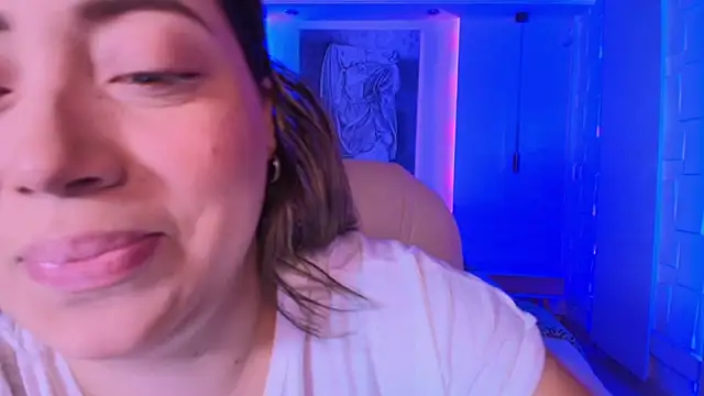 heidy johns online show from 09/20/25, 03:33