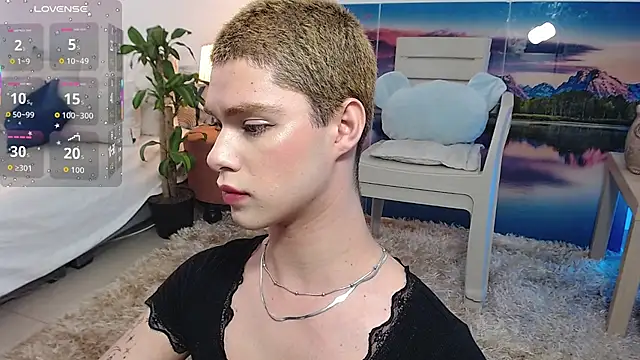 juanes puthee online show from 10/09/25, 09:15