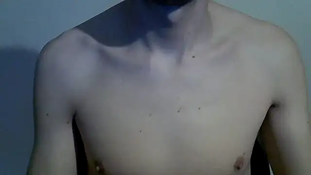 Snapshot of arnoanro chatting on 03/13/25, 04:56 arnoanro online show from 03/13/25, 04:56