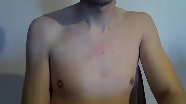 Snapshot of arnoanro chatting on 03/18/25, 04:39 arnoanro online show from 03/18/25, 04:39